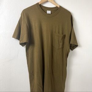 Lord & Taylor The Man's Shop Taupe T-Shirt. Sz L